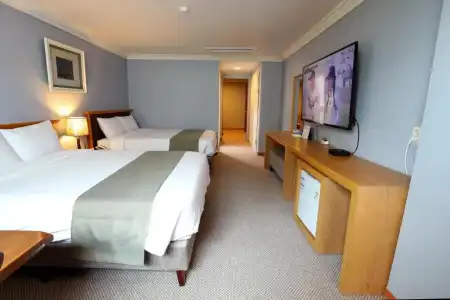 Prime Tourist - 34