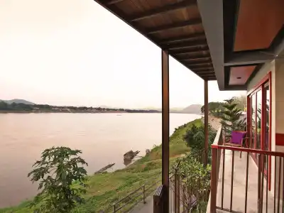 Chic Chiangkhan - 11