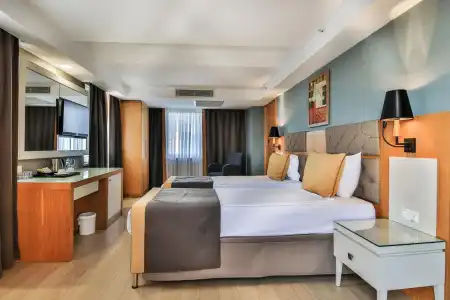 Saturn Palace Resort - 10