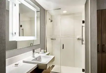 SpringHill Suites by Marriott Huntington Beach Orange County - 24