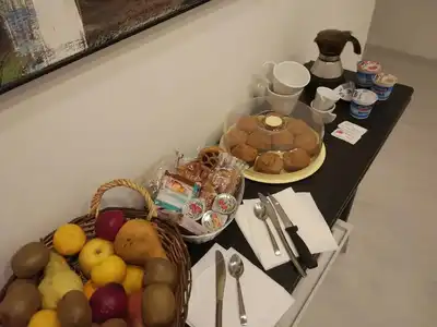Roema Guest House - 9