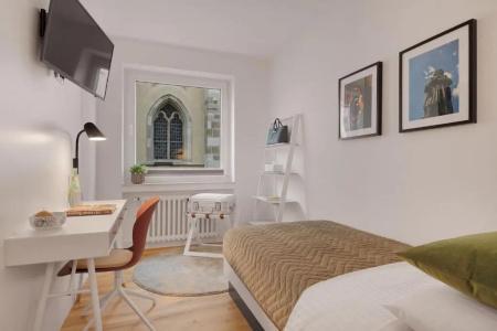Beethoven Dreesen - furnished by BoConcept - 12