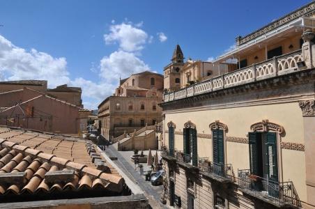 Porta Reale - 13