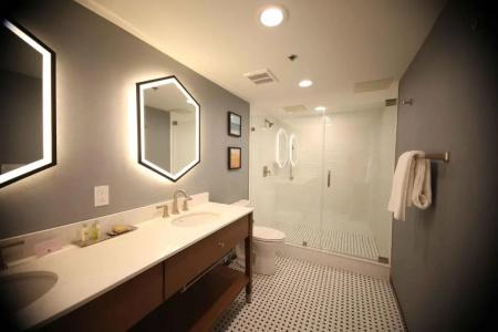 DoubleTree by Hilton Ocean City Oceanfront - 78