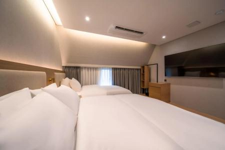 Comfort Inn Yeouido - 4