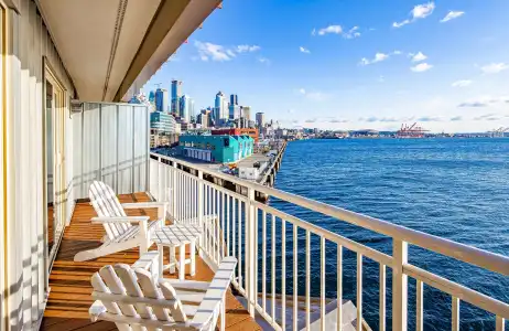 The Edgewater - 45