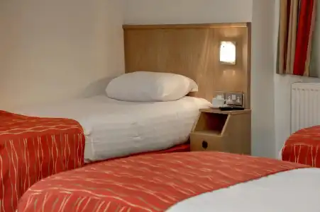 Queensway Sure Collection By Best Western - 29