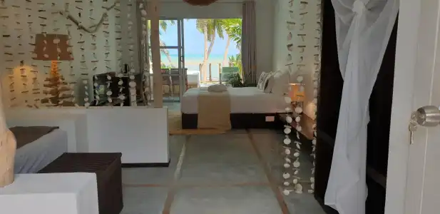 Bliss Praslin - 86