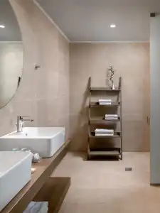 Bio Suites - 137