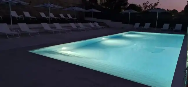 La Suite - 8