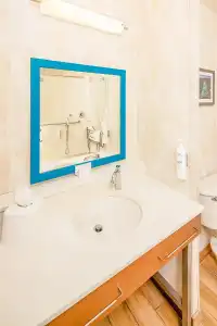 Hampton Inn & Suites St. Augustine-Vilano Beach - 81