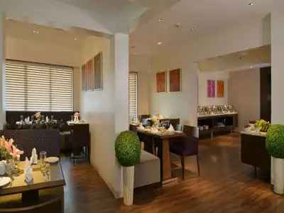Residency Sarovar Portico Mumbai - 17