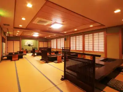 Yunohirakan - 12