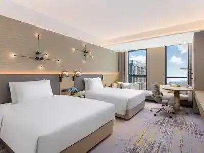 DoubleTree by Hilton Kunming Airport - 4