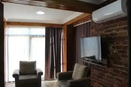 Han Suite - 125
