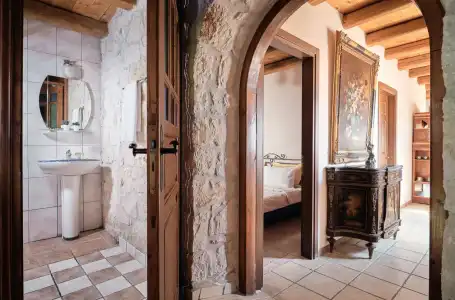Diamond Suites - 6