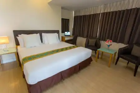 Sky Place Serviced Apartment - 56
