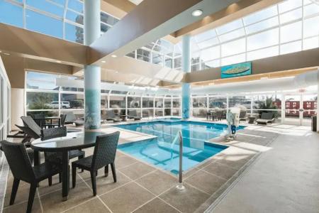 The Ocean Key Virginia Beach Resort - 9