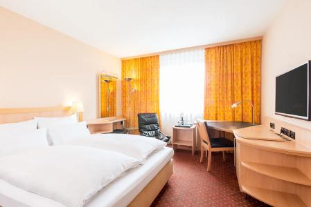 ibis Styles Berlin-Treptow - 23