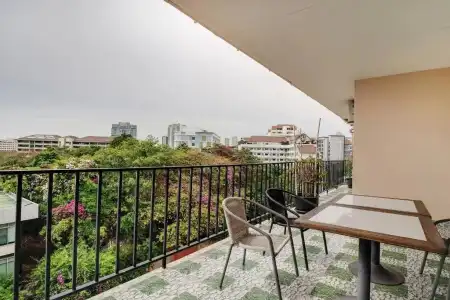 Patumnak Beach Guesthouse - 44