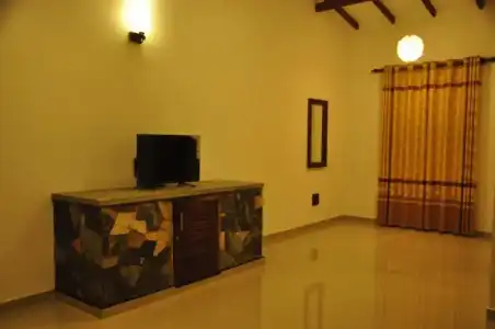 Asantha Guest House - 1