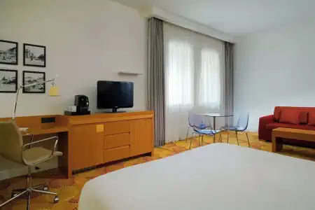 Courtyard by Marriott Budapest City Center - 64