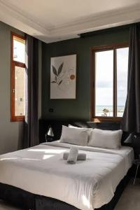 Residence Suites - 98