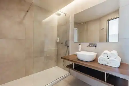 Alexandra Beach Resort & Spa - 46