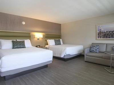 GreenTree Pasadena Inn - 6