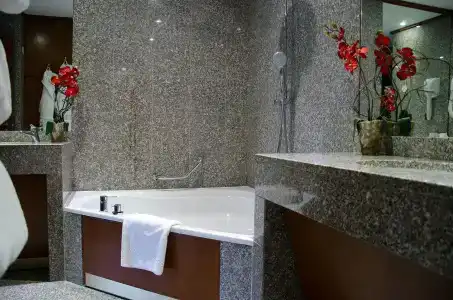 Goldstar Apartments & Suites - 9