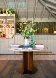 Le Petit Pali Brentwood West Los Angeles - 13