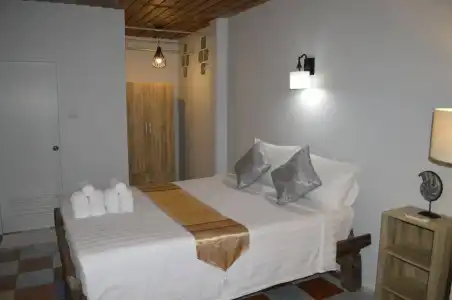 Baan Thai Homestay by BGb Villas - 3