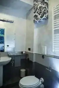 Art In B&B - 75