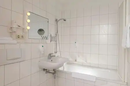 Days Inn Leipzig City Centre - 7