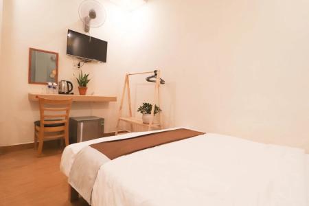 Hùng Phong - Near Dalat Market - 3