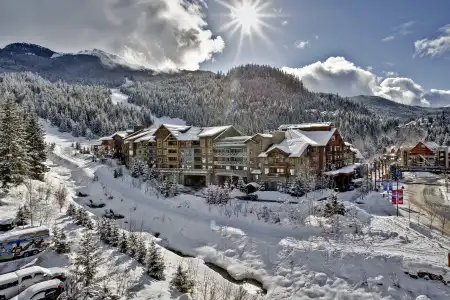 Evolution Whistler, by Lodging Ovations - 20