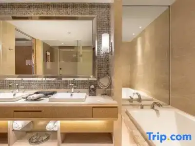 Renaissance Chengdu - 72