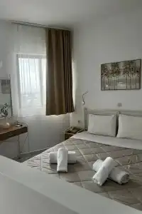 Ivory Apartments - 10