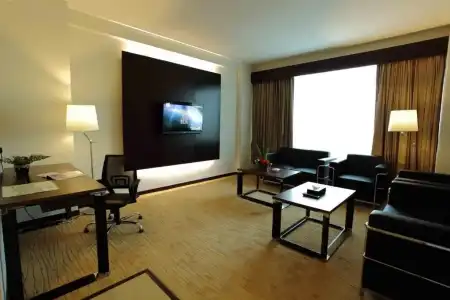 Symphony Suites - 57