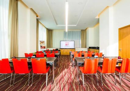 ibis Mall Avenue Dubai - 41