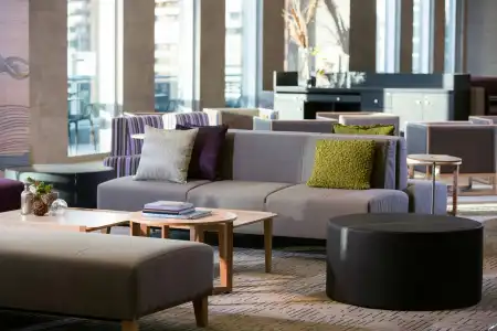 Courtyard Santiago Las Condes - 14