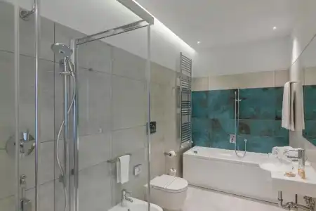 Air Suite - 41