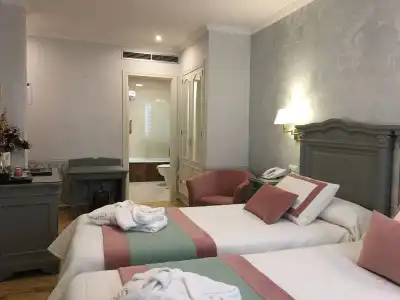 Adriano Boutique Sevilla - 4
