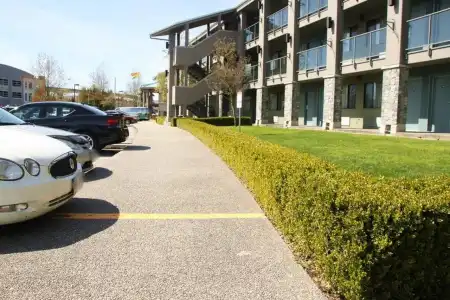 Stylish 1-Bedroom Suite with Modern Amenities - 14