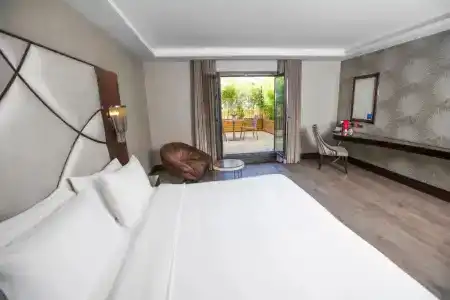 DoubleTree by Hilton Istanbul Gayrettepe - 43