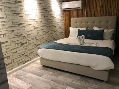Lago Suites - 38