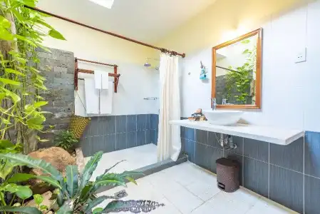 Phu Quoc Eco Beach Resort - 40