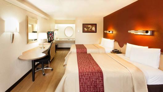 Red Roof Inn Lexington - 5