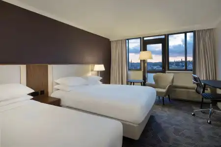 Deltas by Marriott Bristol City Centre - 41