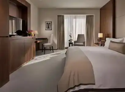 The Langham, New York, Fifth Avenue - 4